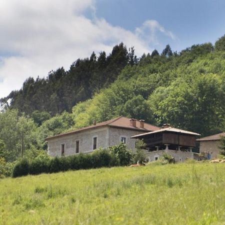 Agroturismo La Casona De Belmonte Ovinana  Kültér fotó