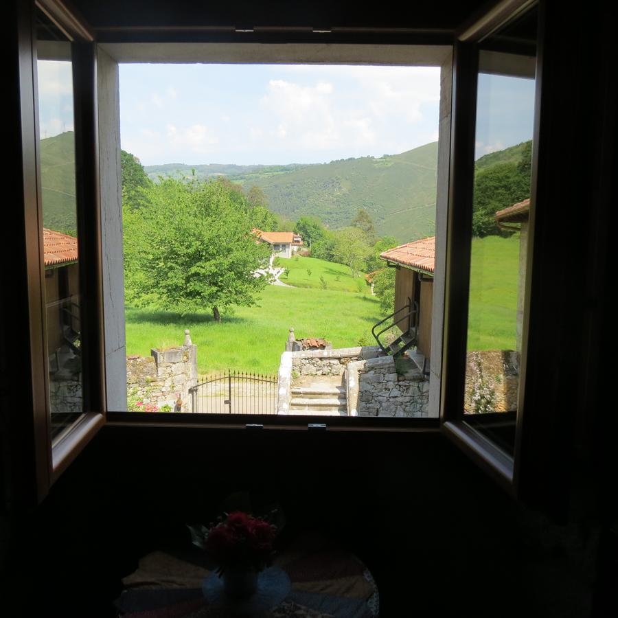 Agroturismo La Casona De Belmonte Ovinana  Kültér fotó