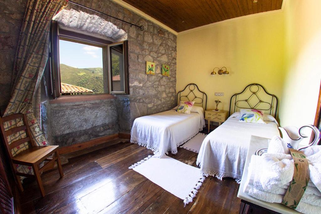 Agroturismo La Casona De Belmonte Ovinana  Kültér fotó